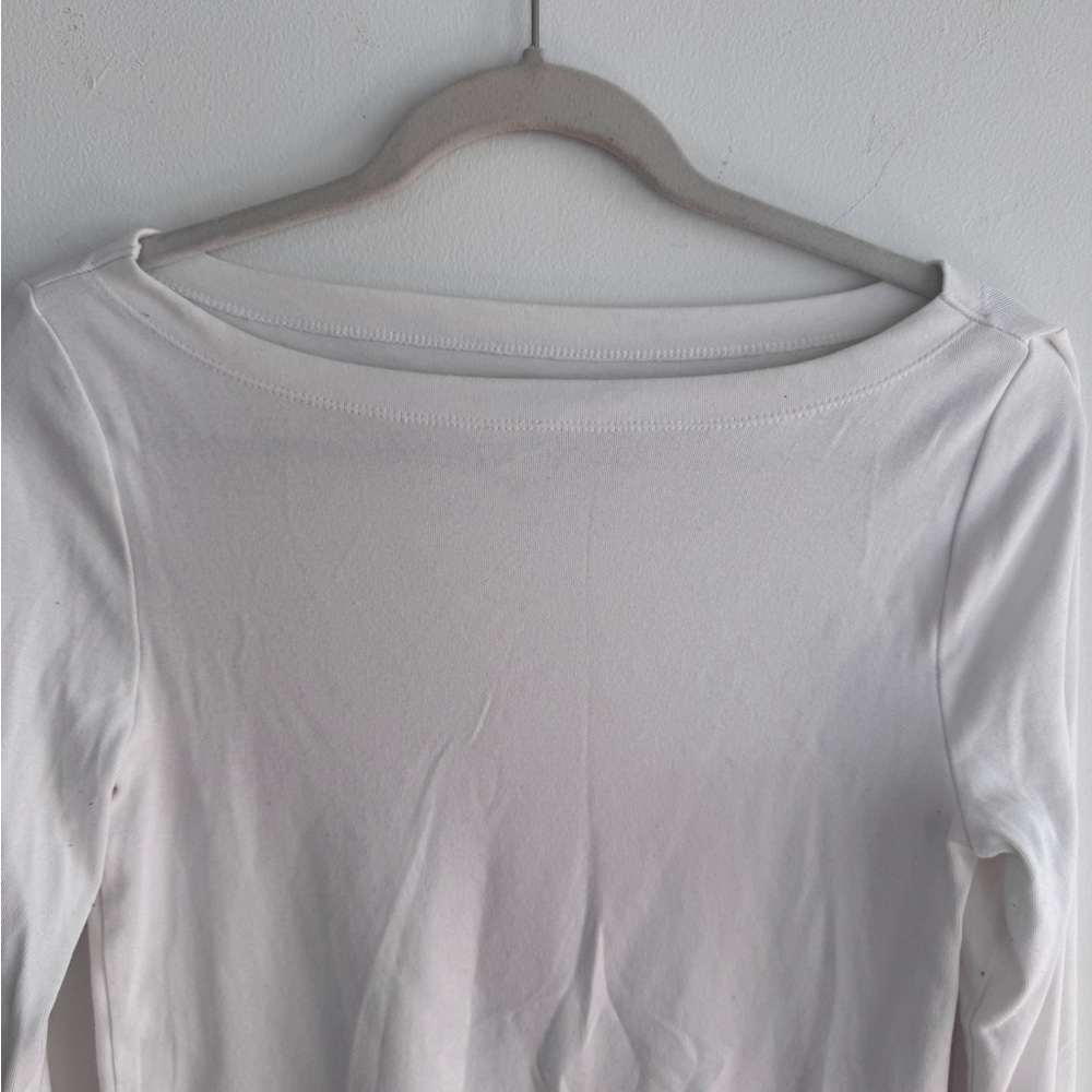 GAP Classic White Long Sleeve Tee- MTall - Picture 4 of 4